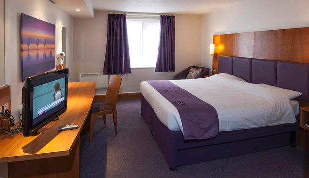 Premier Inn Liverpool Exterior photo